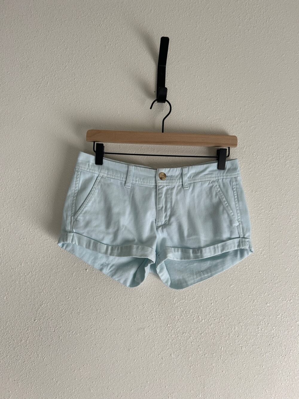 Abercrombie And Fitch Light Blue Low Rise Short Preppy Y2K Shorts Size 0/25
